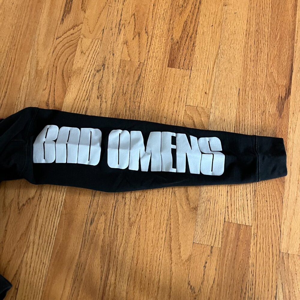 Bad Omens Hoodie Size Small Masked Red Face Long Sleeve Hands Symbols Sweatshirt - Picture 6 of 10